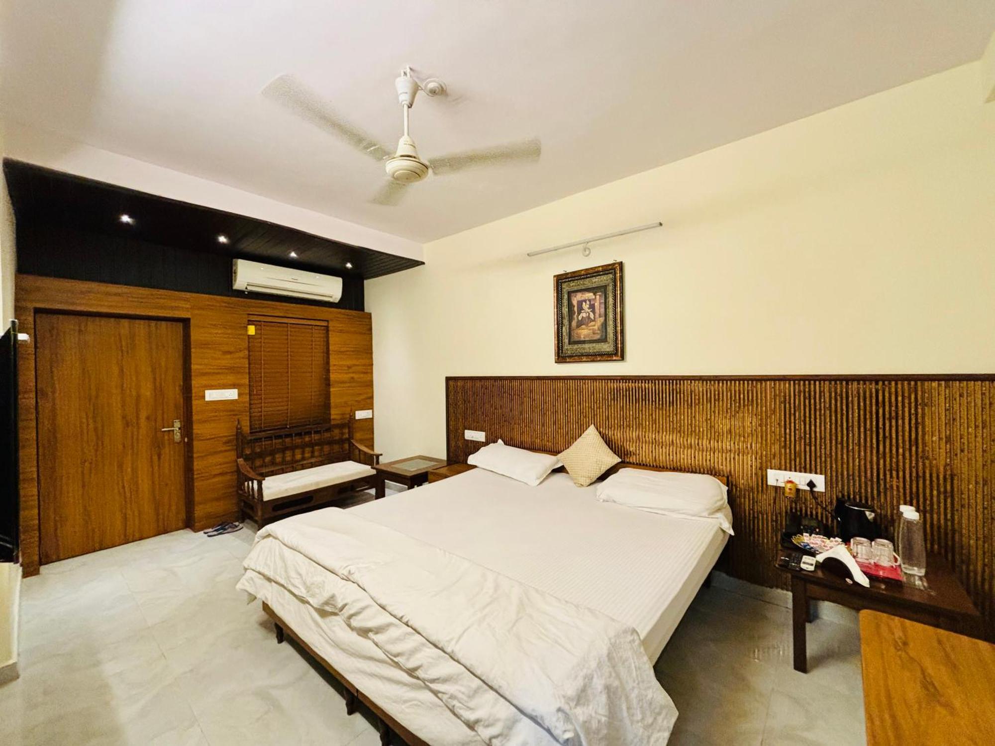 Royal Palms Luxury Service Apartment Nagpur Eksteriør billede
