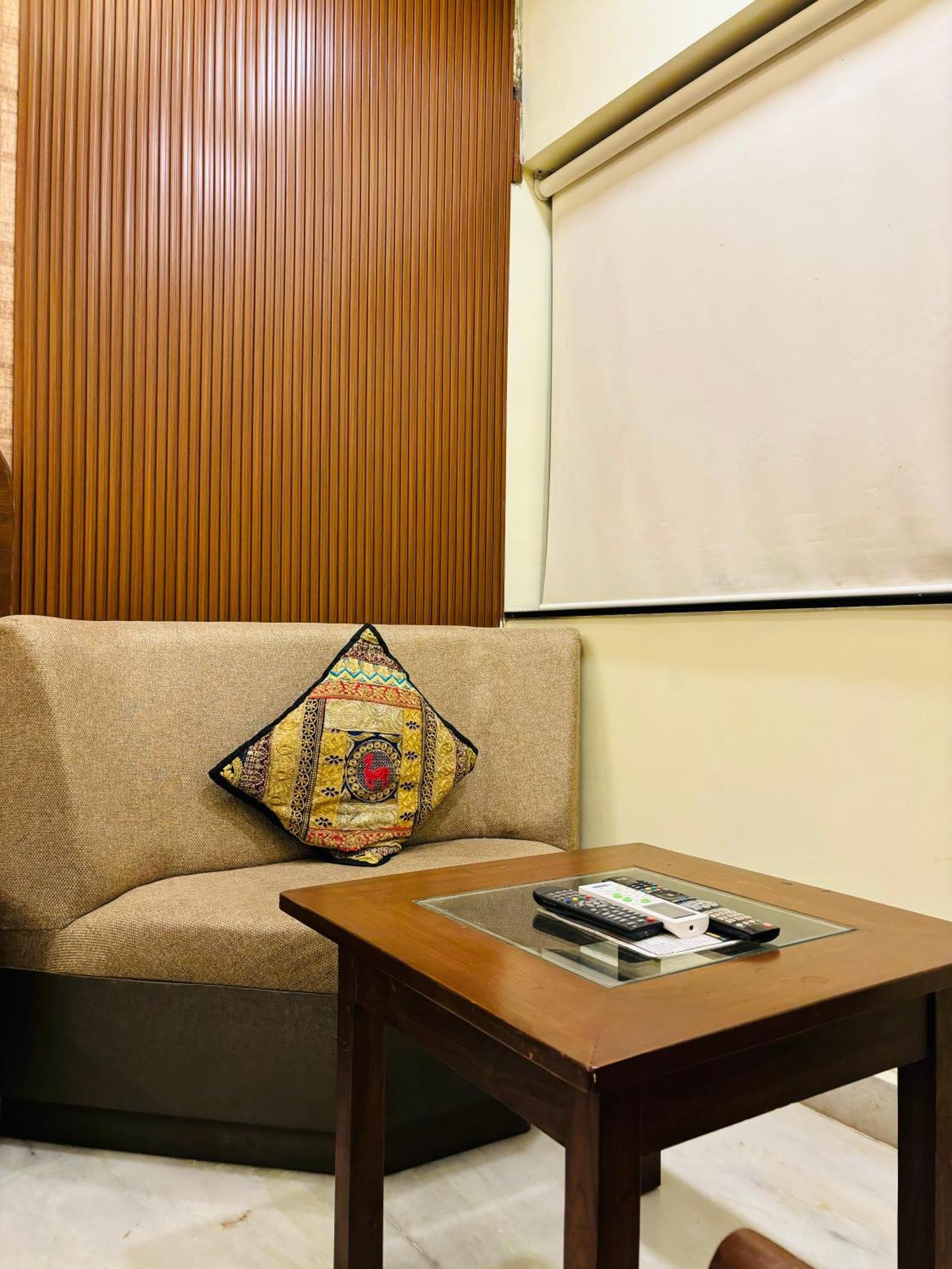 Royal Palms Luxury Service Apartment Nagpur Eksteriør billede